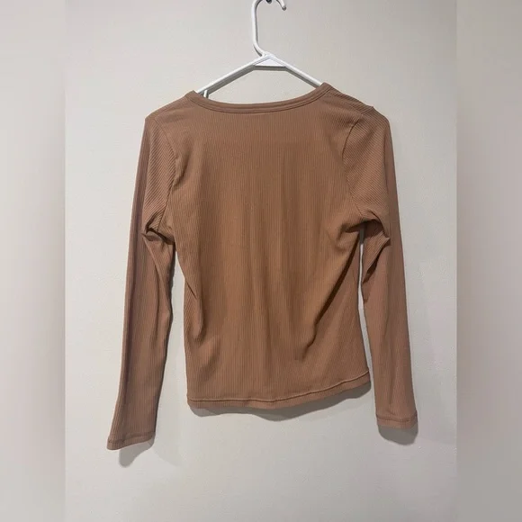 Old Navy Long Sleeve Shirt — small - Picture 3 of 4